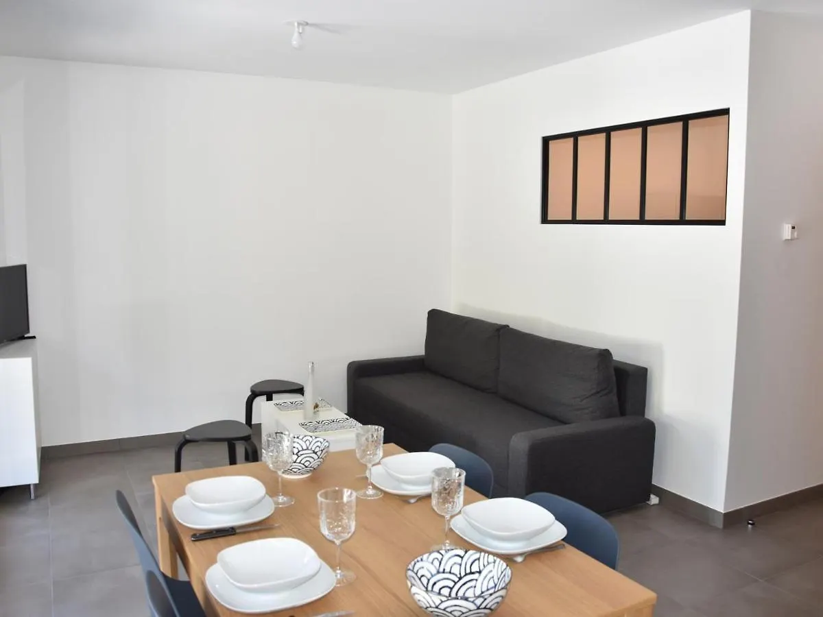 Appartement Moderne Avec Grande Terrasse, Proche Telepherique Et Centre Aqualudique A Pralognan-La-Vanoise - Fr-1-464-208